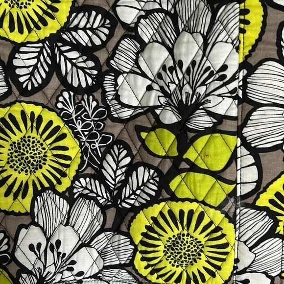 Vera Bradley citron print large duffle bag - Picture 4 of 4